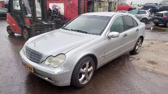 škoda osobní automobily Mercedes C-klasse W203 2003 C180 271946 Zilver 744 onderdelen 2003/7