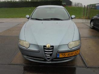 Coche accidentado Alfa Romeo 147 147 (937), Hatchback, 2000 / 2010 1.6 Twin Spark 16V 2005/3