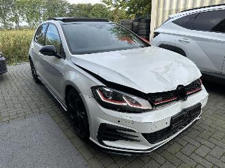uszkodzony samochody osobowe Volkswagen Golf 2.0 TSI TCR PANO/LED/GTI ALCANTARA/CAMERA/FULL-ASSIST/VOL OPTIES! 2019/6