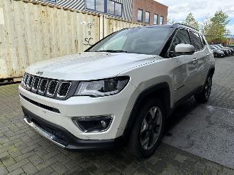 Voiture accidenté Jeep Compass 1.4 4X4 BEATS/LED/CAMERA/FULL-ASSIST/KEYLESS/FULL OPTIONS! 2019/2
