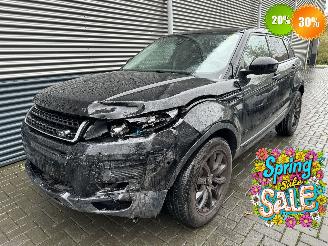 Schadeauto Land Rover Range Rover Evoque SDV4 BLACKPACK NAVI/CLIMA/CAMERA/XENON-LED/ HSE 2019/4