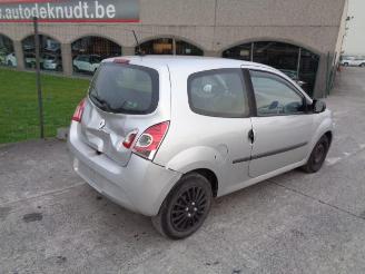 Renault Twingo EXPRESSION 1.1 picture 4
