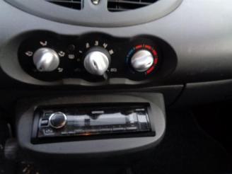 Renault Twingo EXPRESSION 1.1 picture 12