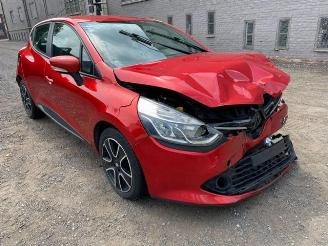 Voiture accidenté Renault Clio EXPRESSION 2014/4