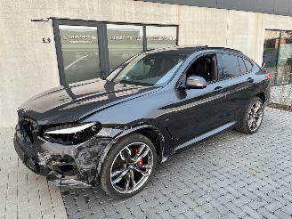 Schadeauto BMW X4 BMW X4 M40D 2021 2021/7