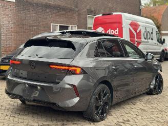 škoda osobní automobily Opel Astra hybrid 1.6 ULTIMATE 132 kw AUTOMAAT NEW MODEL 2023/1