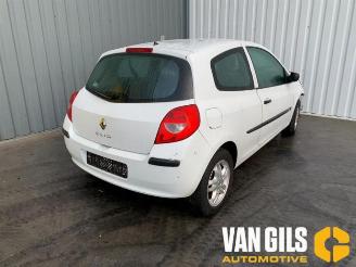 Renault Clio  picture 7