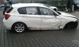BMW 1-serie 2012 BMW 114I picture 2