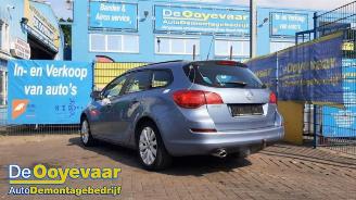 Opel Astra Astra J Sports Tourer (PD8/PE8/PF8), Combi, 2010 / 2015 1.4 Turbo 16V picture 7